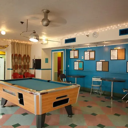 Banana Bungalow West Hollywood Hotel & Hostel-3